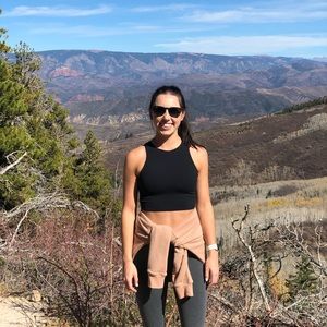 Meet your Posher, Mallory